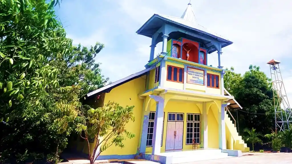 Paroki Santu Yakobus Rasul Bukapiting Alor